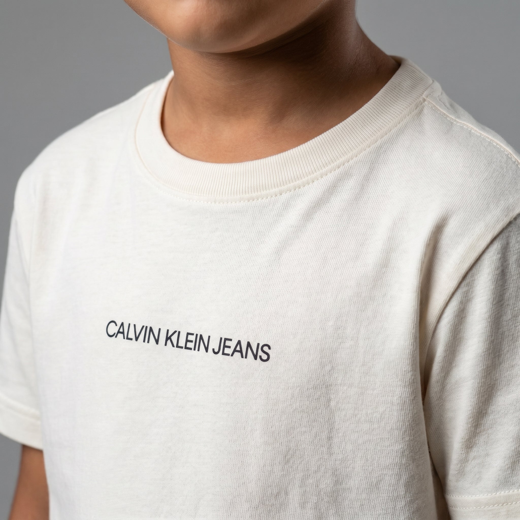 Camiseta INFANTIL Calvin Klein BS