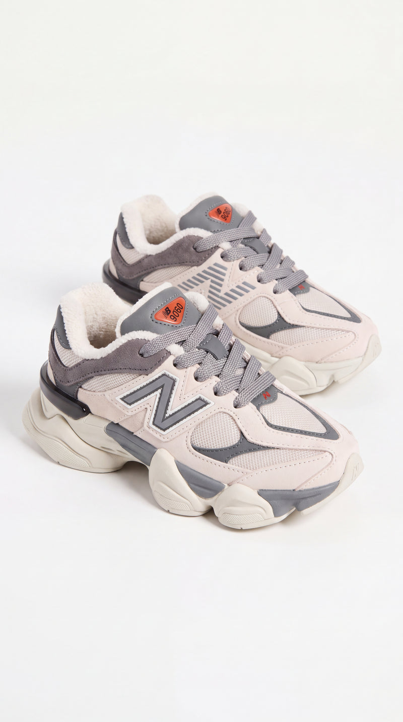 Sapato New Balance 9060 Moon Daze Infantil | Bege |