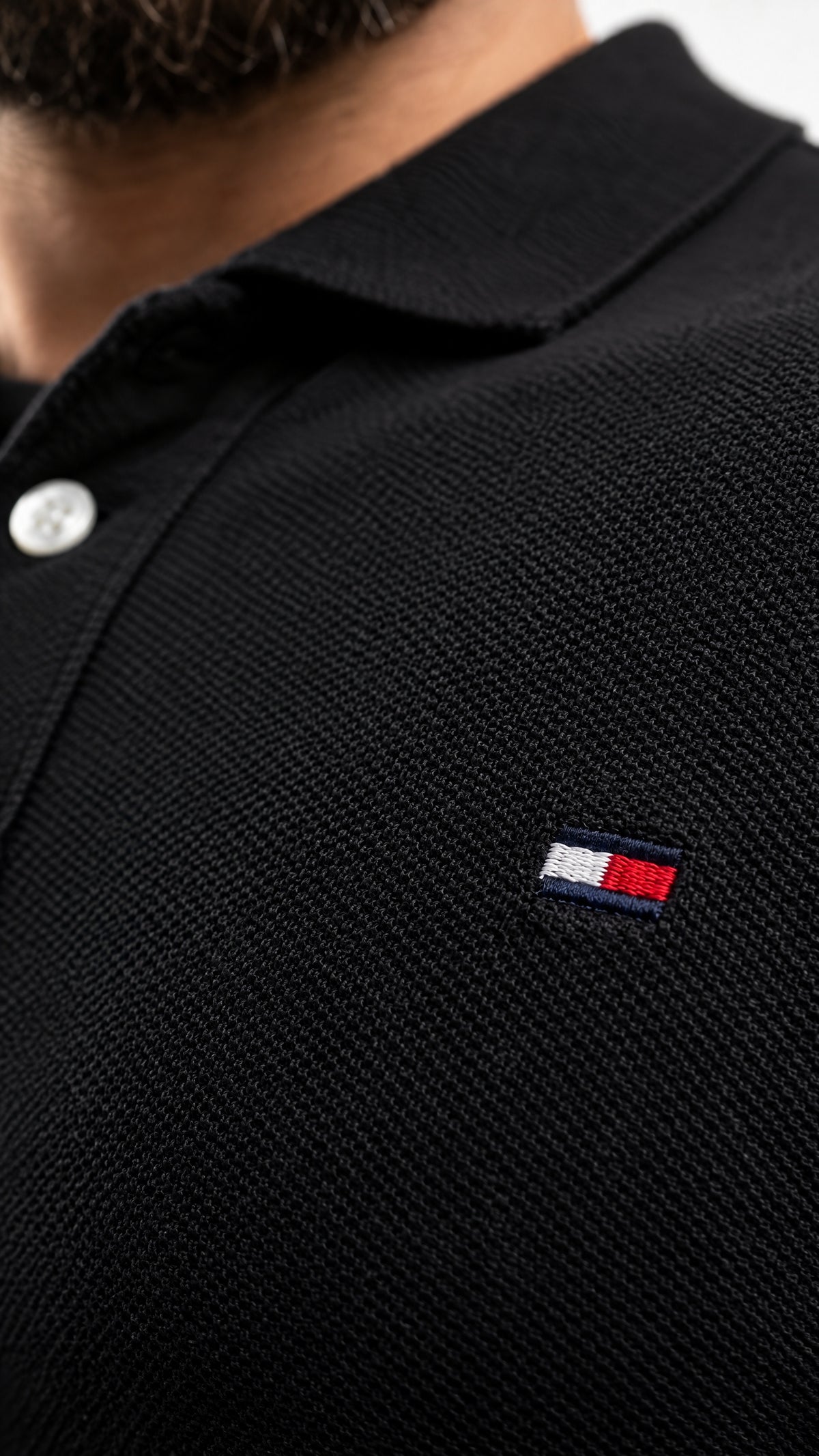 Camisa Gola Polo Minimalista Tommy Hilfiger | Preta
